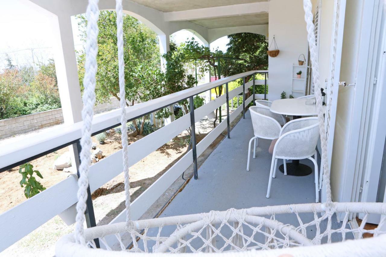 Apartman Charlie Vrsi Exterior foto